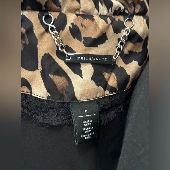 White House Black Market SIZE S TAN BROWN/BLACK ANIMAL PRINT PUFFER LADIES VEST - Picture 4 of 5